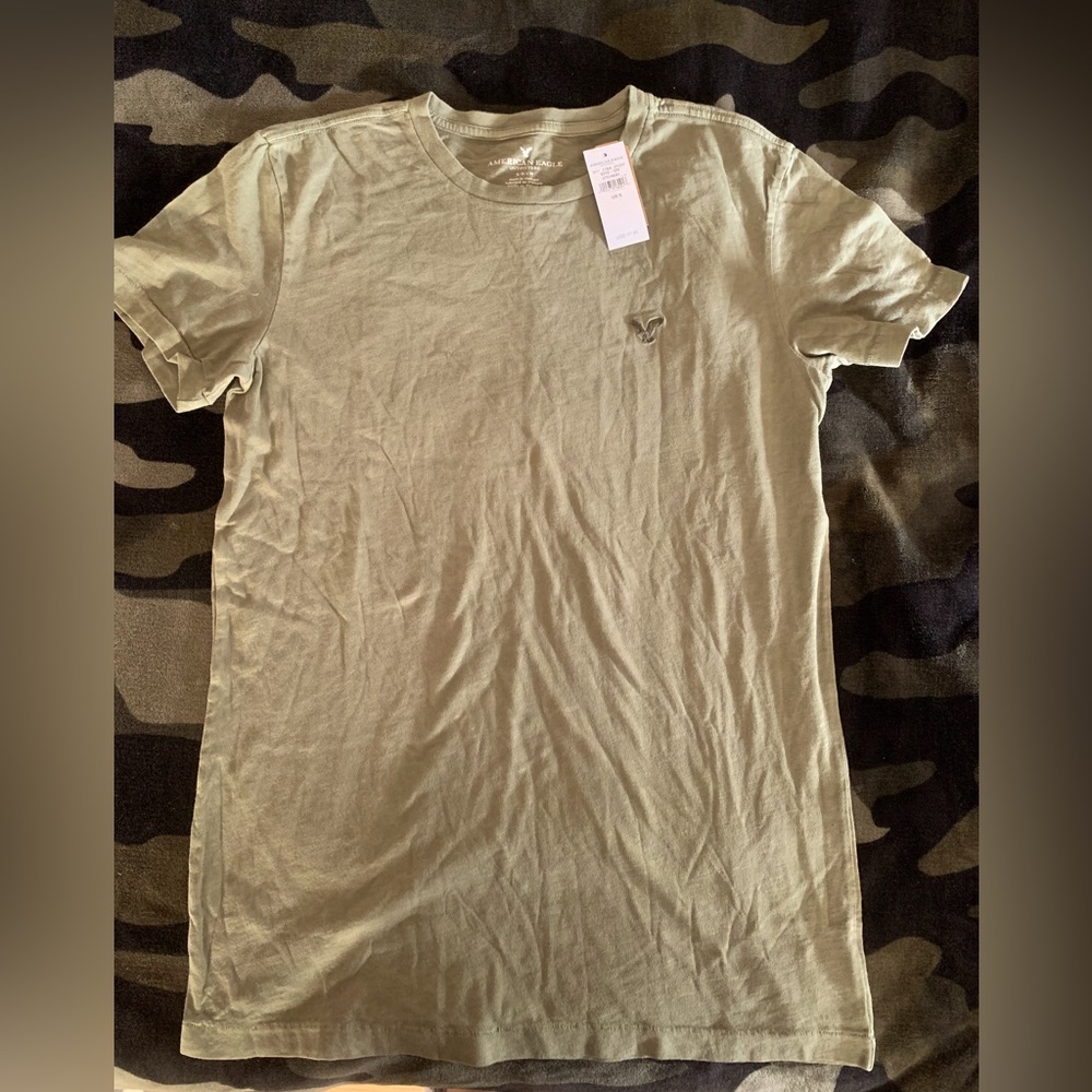 American Eagle Crew Tshirt